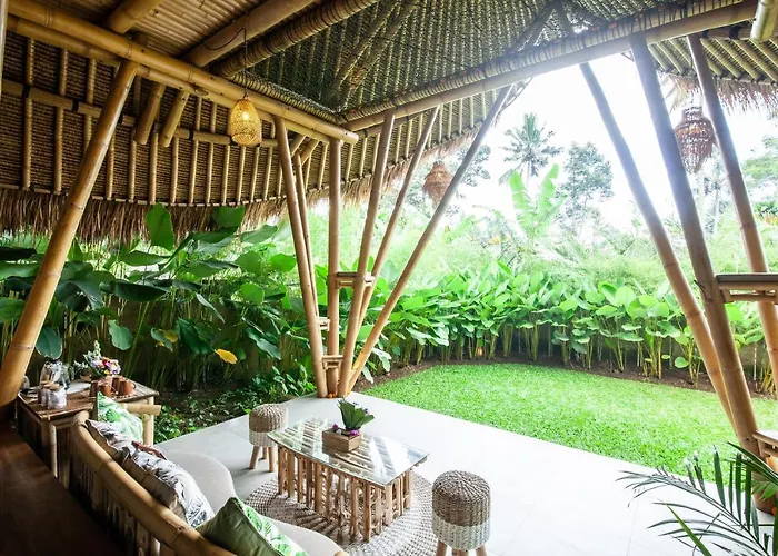 Balikayanas Bamboo House - Miggiell House Villa *