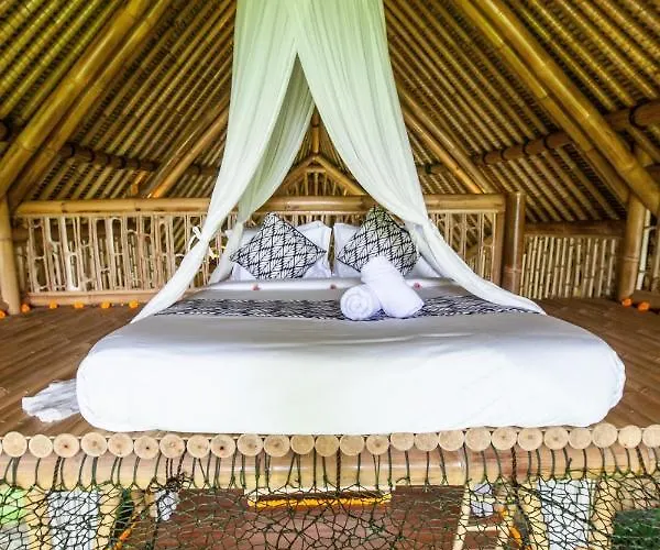 Balikayanas Bamboo House - Miggiell House Villa Karangasem